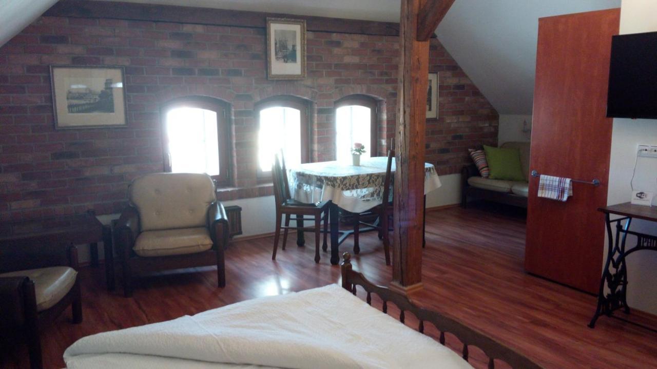 Kadaň Apartments U Kasny מראה חיצוני תמונה